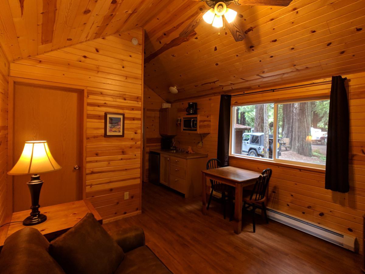 Emerald Forest Cabins Trinidad Exterior foto